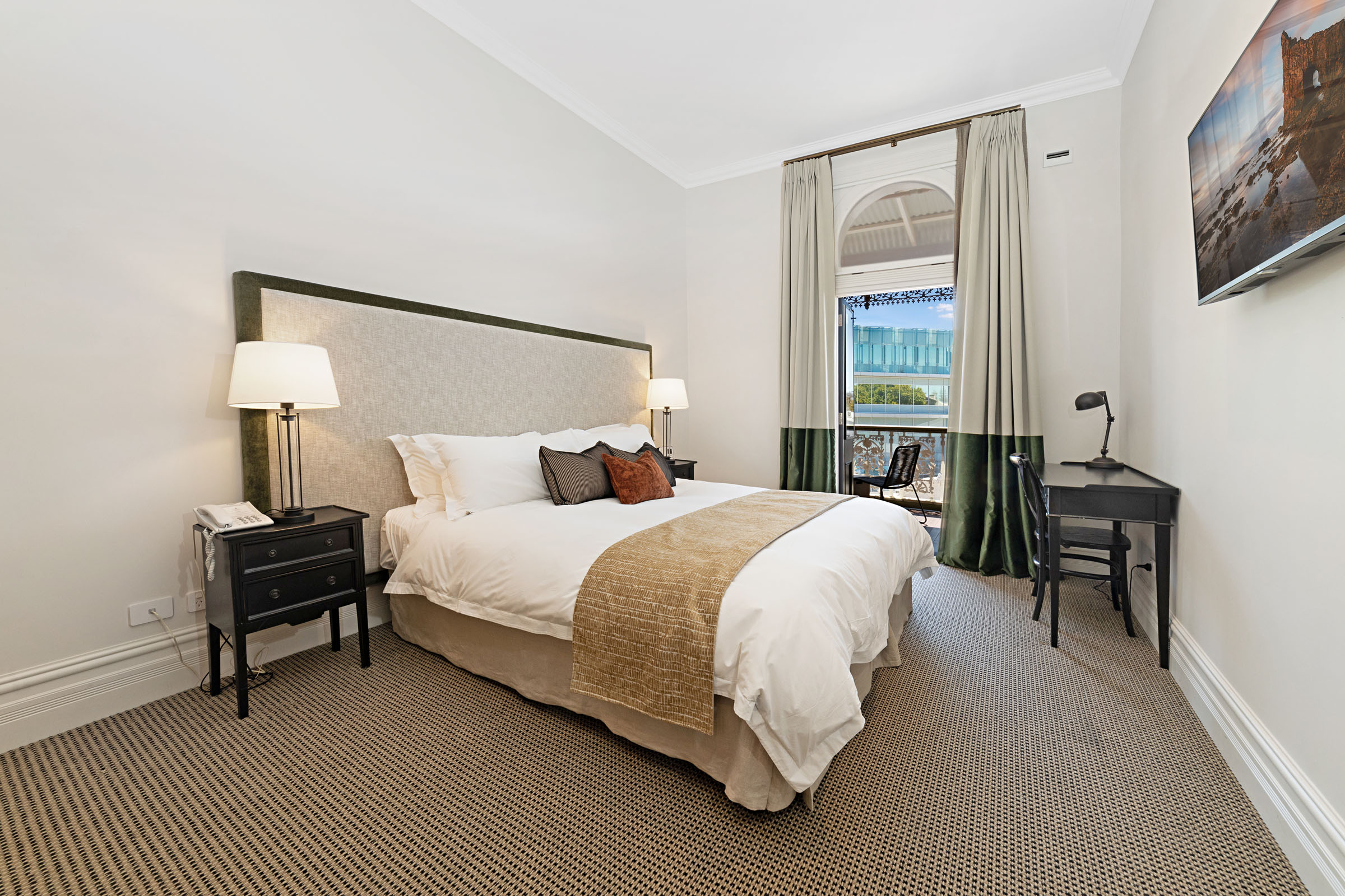 National_Hotel_11