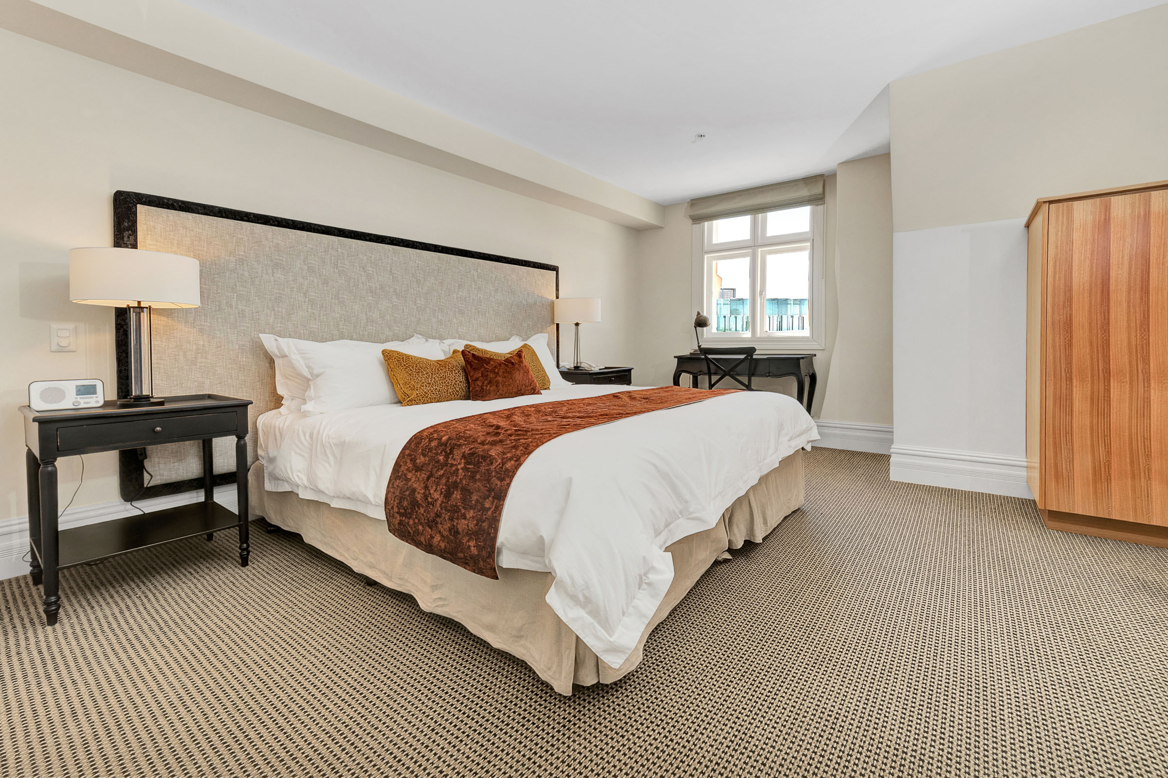 National_Hotel_20